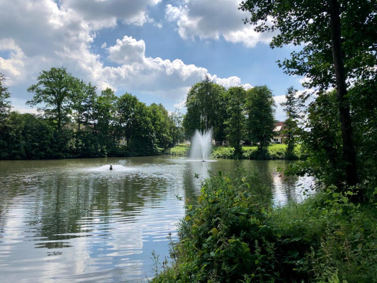 Exklusives Wohnen Am Stadtpark 巴特德里堡 外观 照片